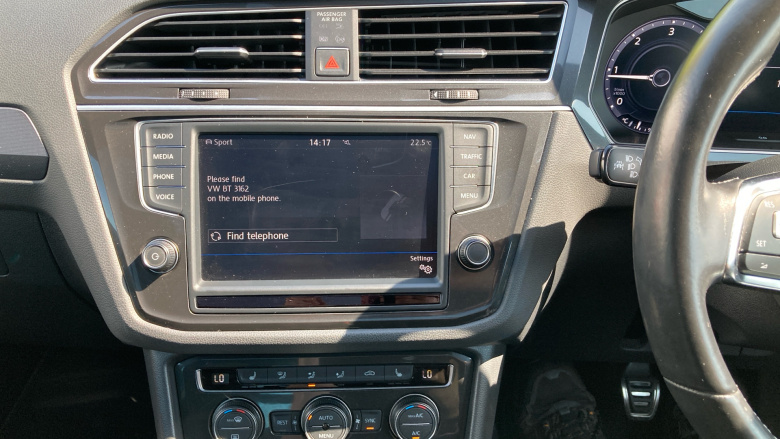 Volkswagen Tiguan 2.0 TDi 150 4Motion R-Line 5dr Diesel Estate